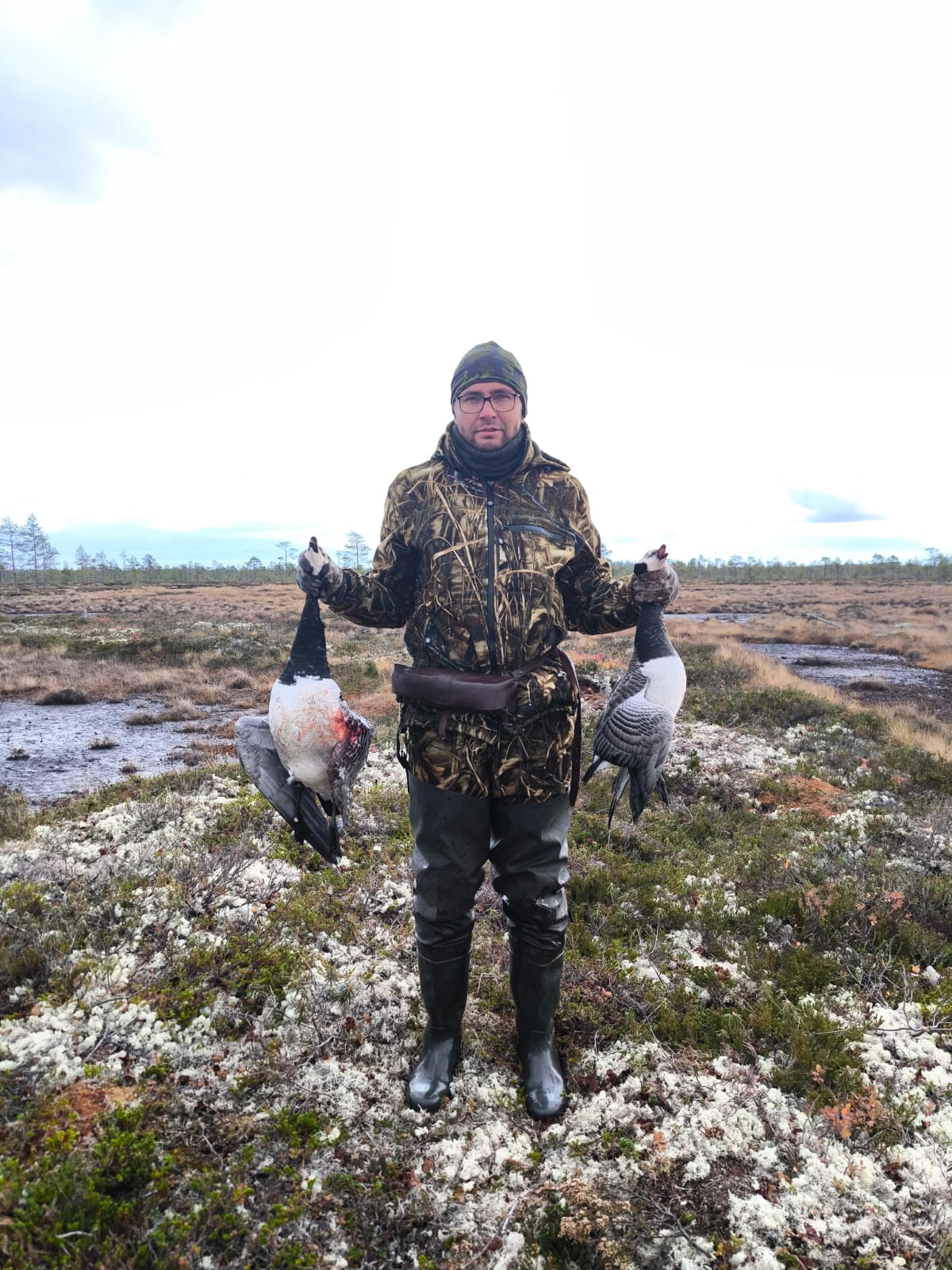 WhatsApp 2025-10-15 в 16.11.33_Никита с казарками.jpg