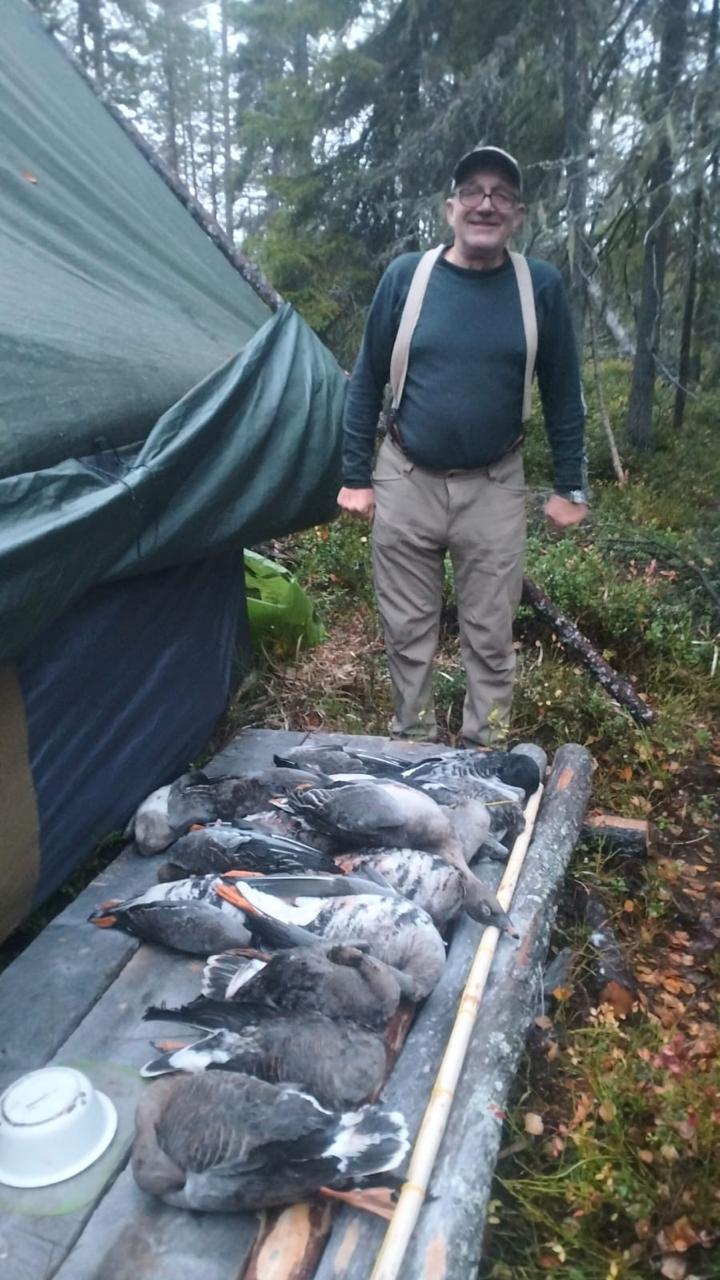 WhatsApp 2025-10-19 в 07.05.58_Яковлев у настила.jpg