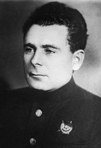 Головко-Арсений-Григорьевич-1906-1962.jpg