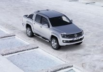 new-amarok.jpg