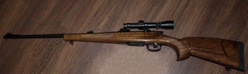 CZ 550 Lux (8).jpg