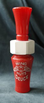 SM-WingNutz Deuce Red Acryl.jpg