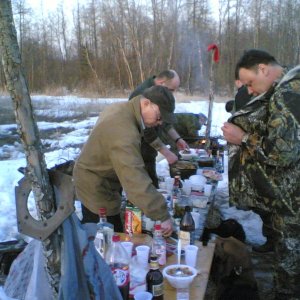 А ну налей да не жалей