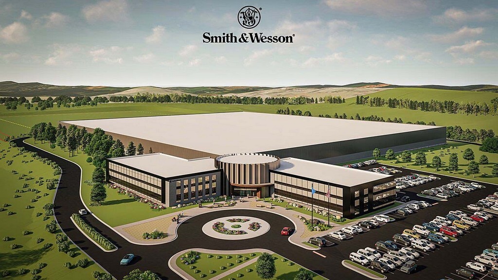 Smith-Wesson-Relocate-4.jpg