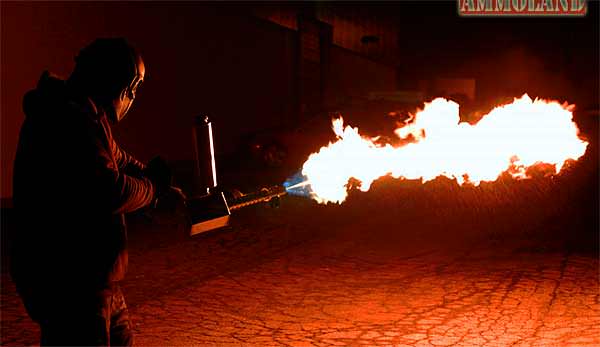 XM42-Handheld-Flamethrower-2.jpg