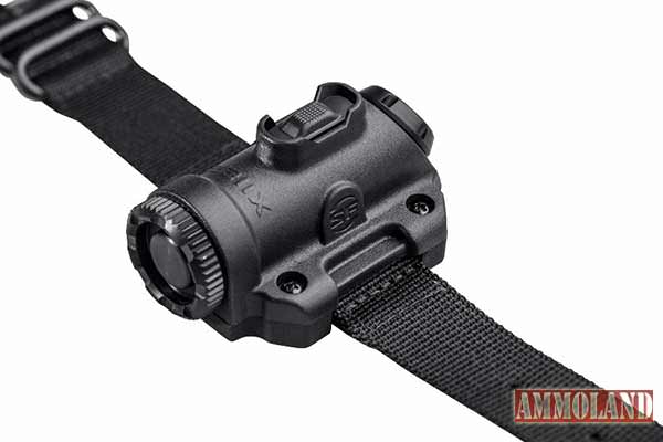 SureFireWristLight1.jpg